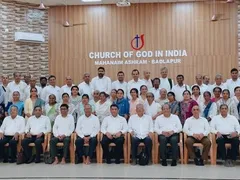 മുംബൈ പാസ്റ്റേഴ്‌സ് ഫാമിലി മീറ്റിംഗ് സംഘടിപ്പിച്ചു.