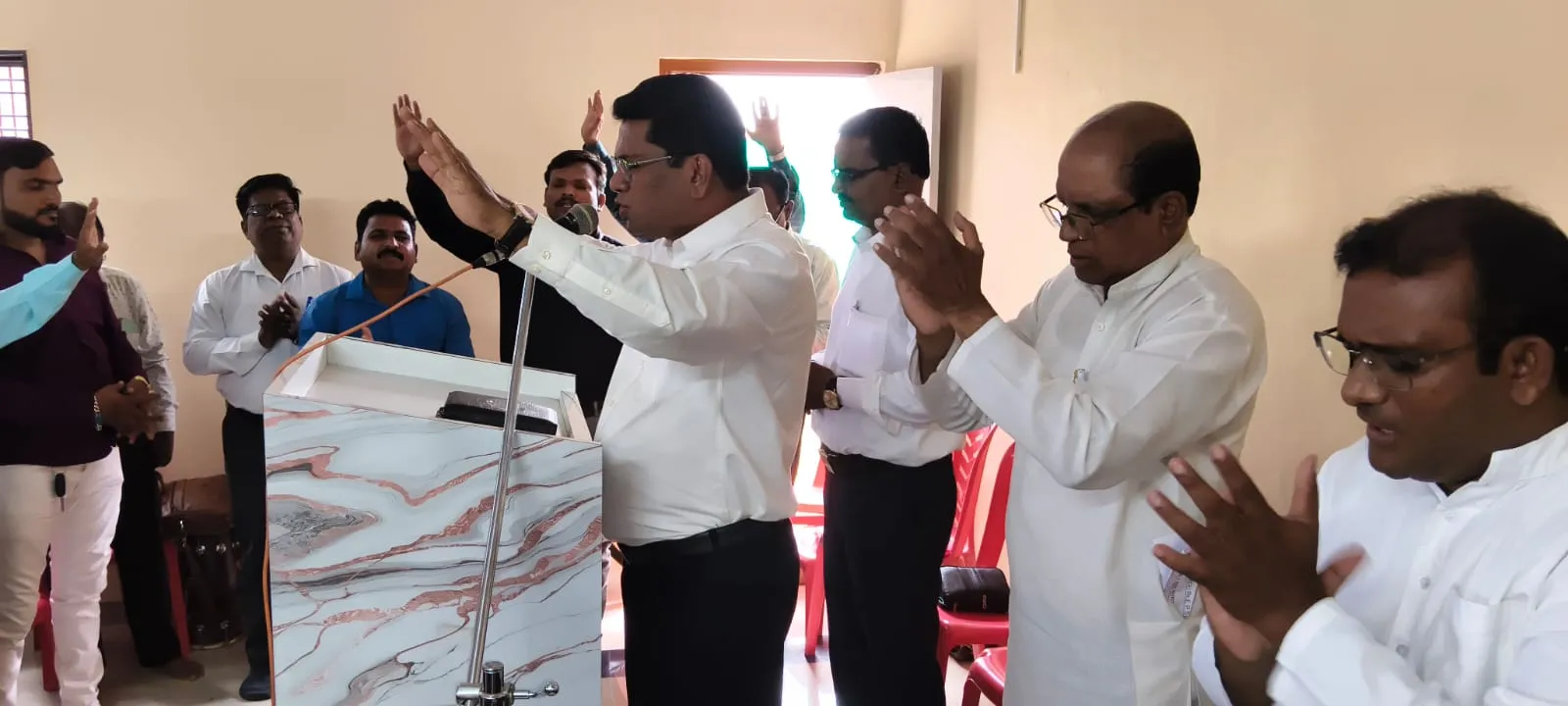 ബേഥേൽ പ്രാർത്ഥനാഭവൻ ദൈവനാമ മഹത്വത്തിനായി സമർപ്പിച്ചു